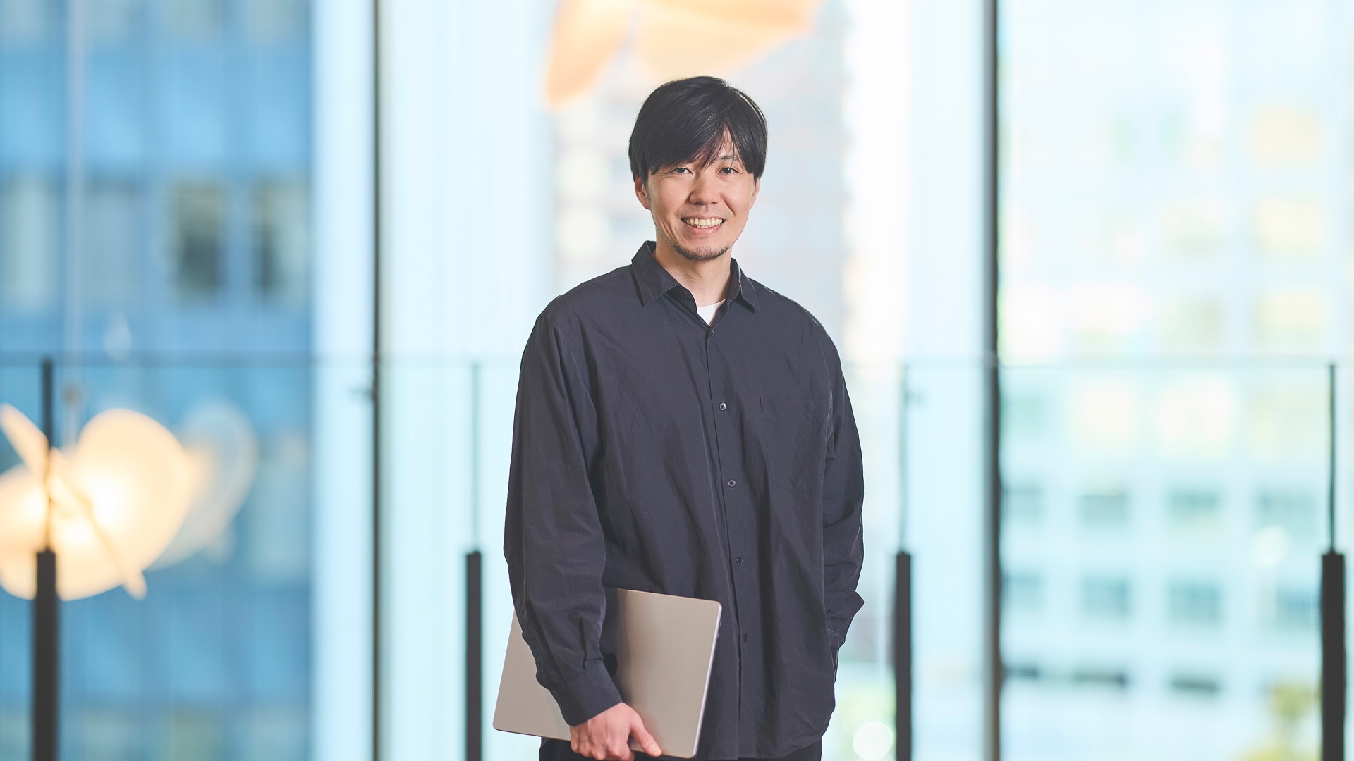 複雑な課題を、デザインのチカラで価値に変える。